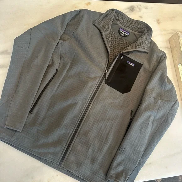 Patagonia Gray Men's Windbreaker Fleece Jacket - Picture 2 of 6